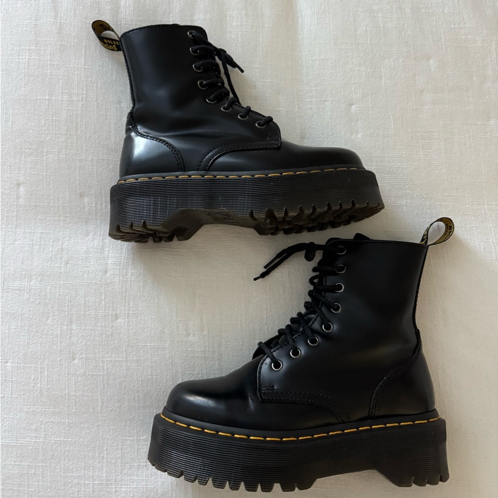 Dr. Marten Jadon Boots